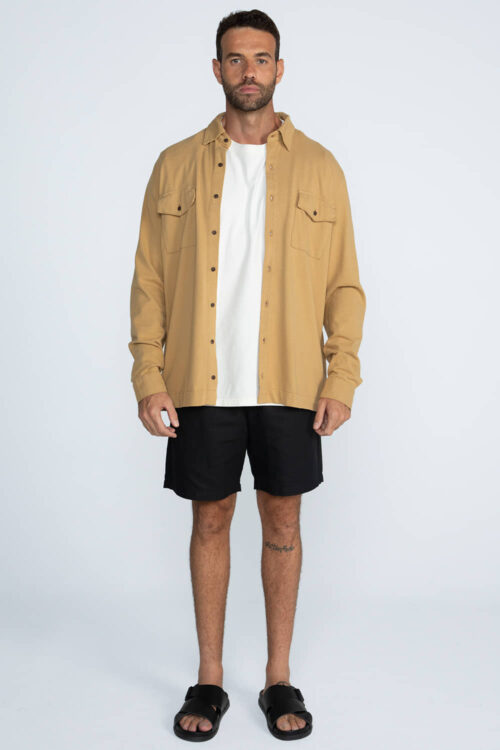 Alternative view of Camisa malhão