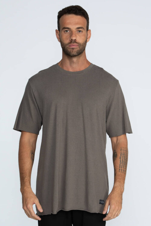 Camiseta malha com linho