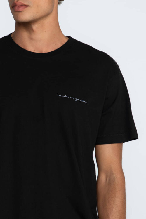 Camiseta Preta 201FW26201 2