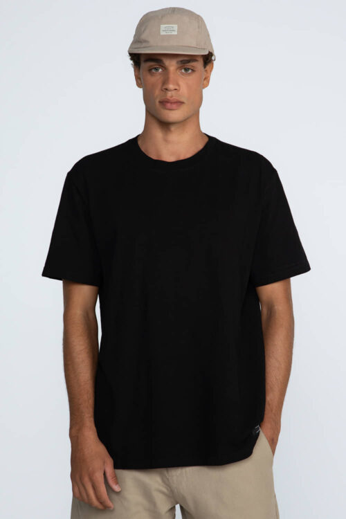 Camiseta malha pesada estonada