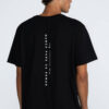 Camiseta oversized Nunca pare de remar
