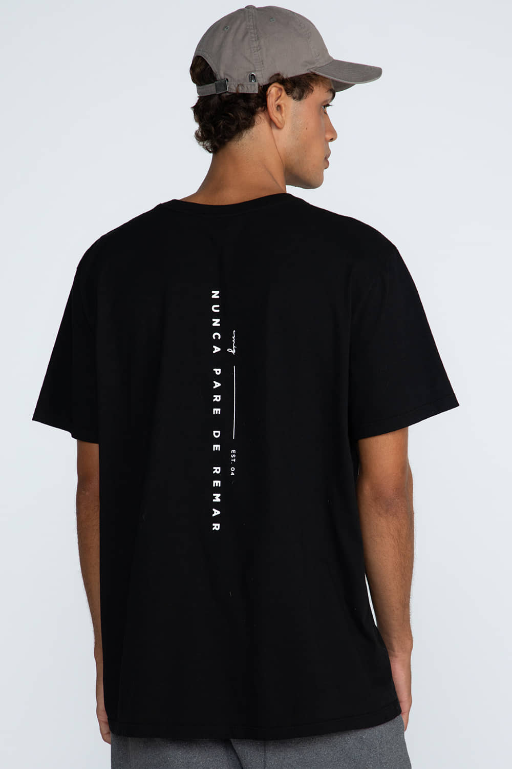 Camiseta oversized Nunca pare de remar Camiseta oversized Nunca pare de remar