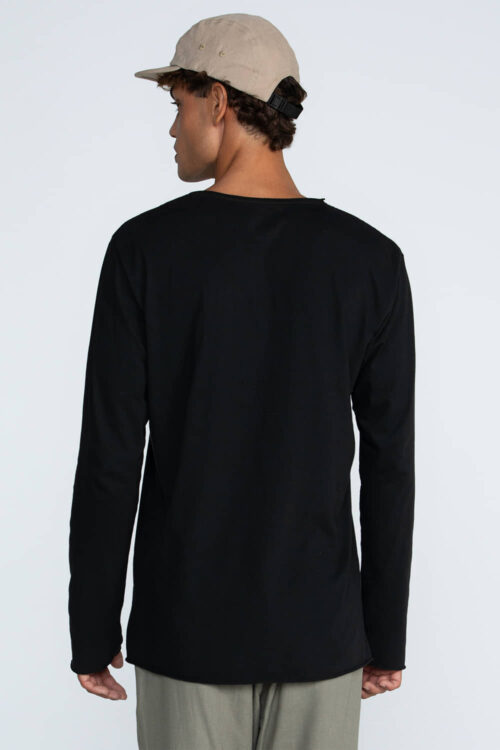 Camiseta Preta 204FW26123 4