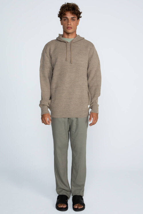 Alternative view of Canguru Tricô