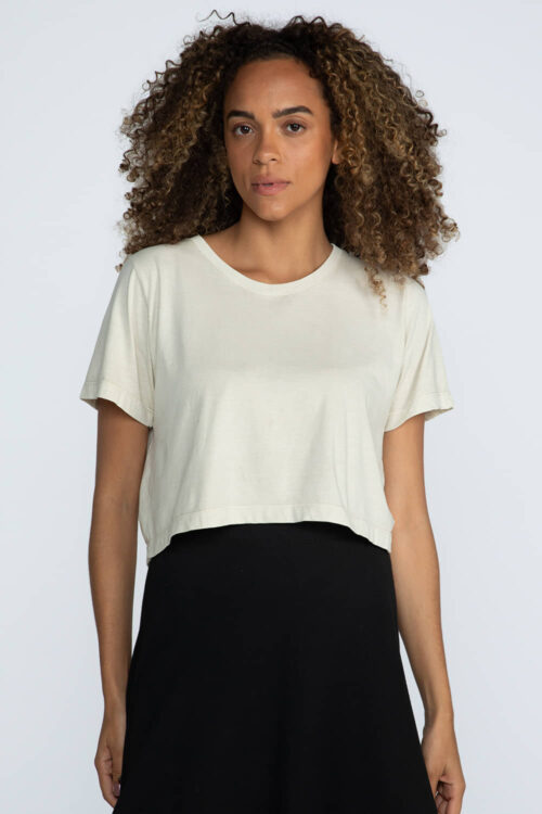 Cropped manga curta malha estonada