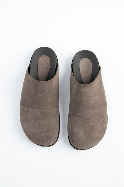 clog cinza 319FW26301 1